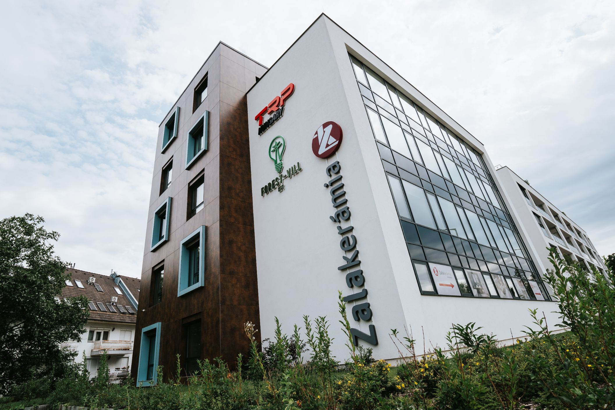 Forest-Vill Headquarters Building